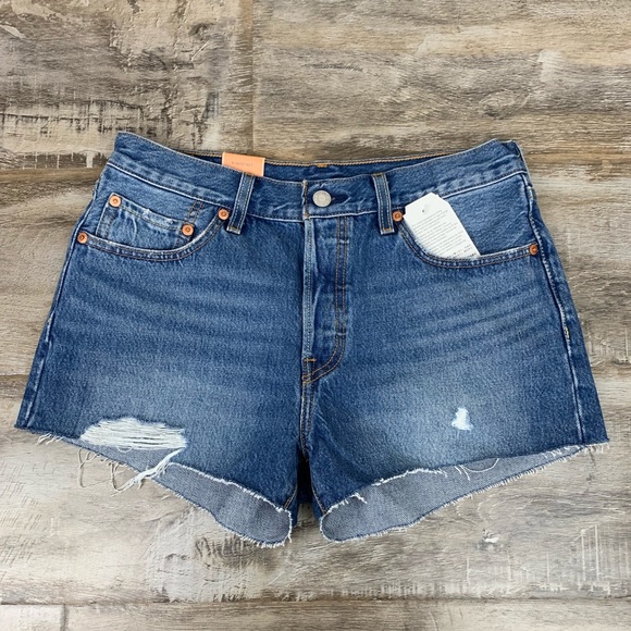 LEVI’S 501 Distressed Cutoff Denim Shorts 27 28 - Picture 2 of 8
